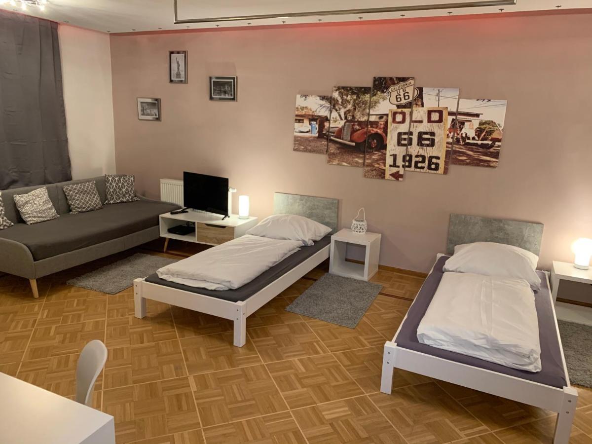 Aschaffapartment 4 Schlafzimmer Bis 10 Personen Bei Aschaffenburg Mainaschaff 外观 照片