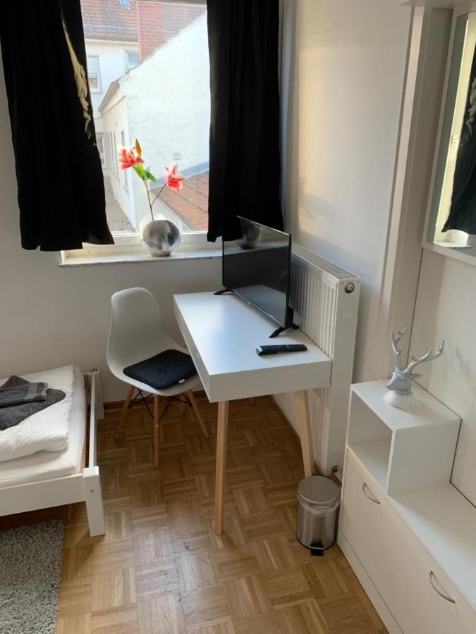 Aschaffapartment 4 Schlafzimmer Bis 10 Personen Bei Aschaffenburg Mainaschaff 外观 照片