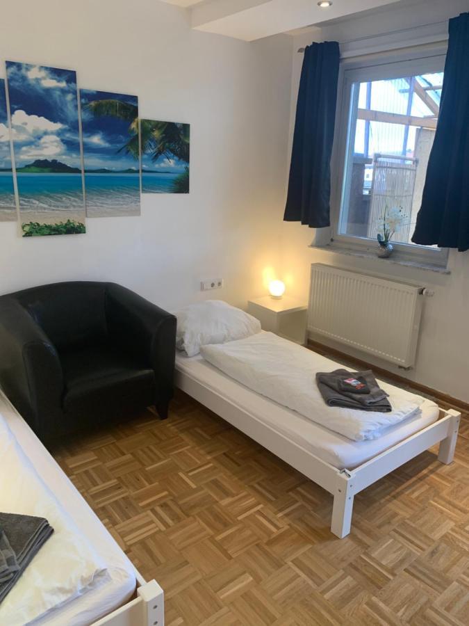 Aschaffapartment 4 Schlafzimmer Bis 10 Personen Bei Aschaffenburg Mainaschaff 外观 照片